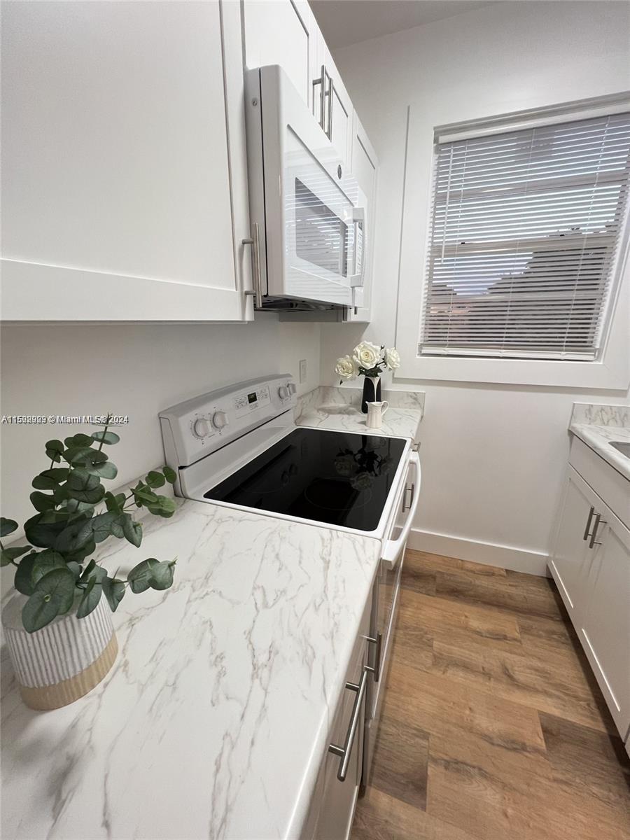 114 Antilla Ave, Coral Gables, Florida 33134, ,Commercialsale,For Sale,114 Antilla Ave,A11532923