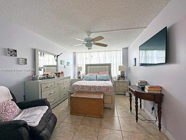 1300 Saint Charles Pl, Pembroke Pines, FL, 33026 United States, 2 Bedrooms Bedrooms, ,2 BathroomsBathrooms,Residential,For Sale,Saint Charles Pl,A11530440