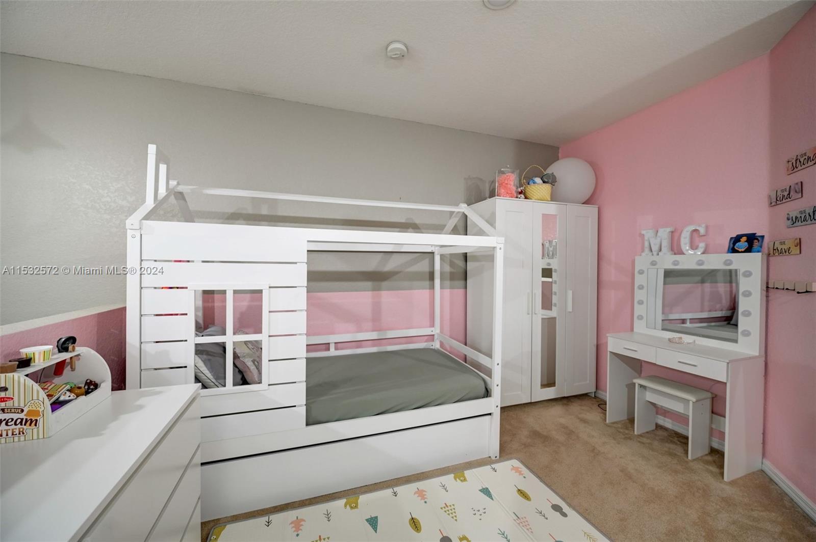 2421 SE 19th St 2421, Homestead, Florida 33035, 3 Bedrooms Bedrooms, ,2 BathroomsBathrooms,Residential,For Sale,2421 SE 19th St 2421,A11532572