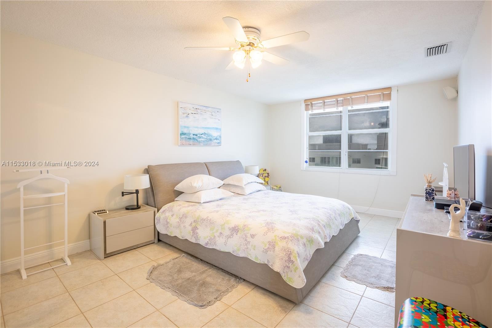 3725 S Ocean Dr PH18, Hollywood, Florida 33019, 2 Bedrooms Bedrooms, ,2 BathroomsBathrooms,Residential,For Sale,3725 S Ocean Dr PH18,A11533018