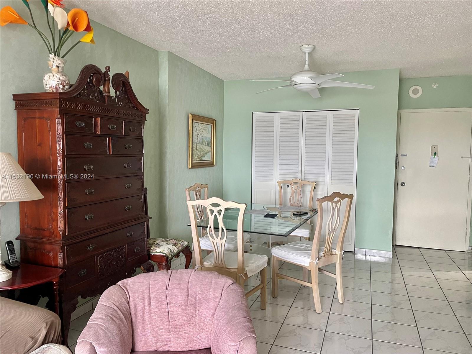 400 Kings Point Dr, Sunny Isles Beach, FL, 33160 United States, 1 Bedroom Bedrooms, ,1 BathroomBathrooms,Residential,For Sale,Kings Point Dr,A11532190