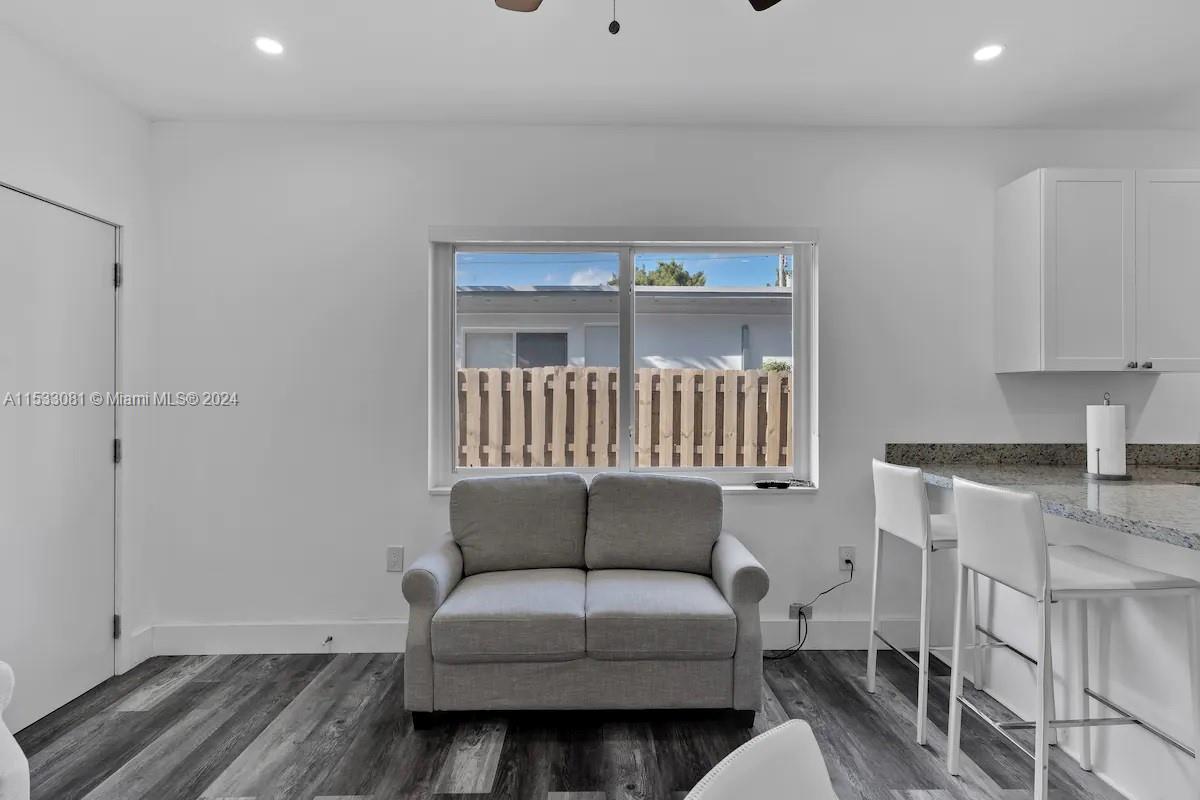 5821 NW 1st Ave 70, Miami, Florida 33127, 1 Bedroom Bedrooms, ,1 BathroomBathrooms,Residentiallease,For Rent,5821 NW 1st Ave 70,A11533081