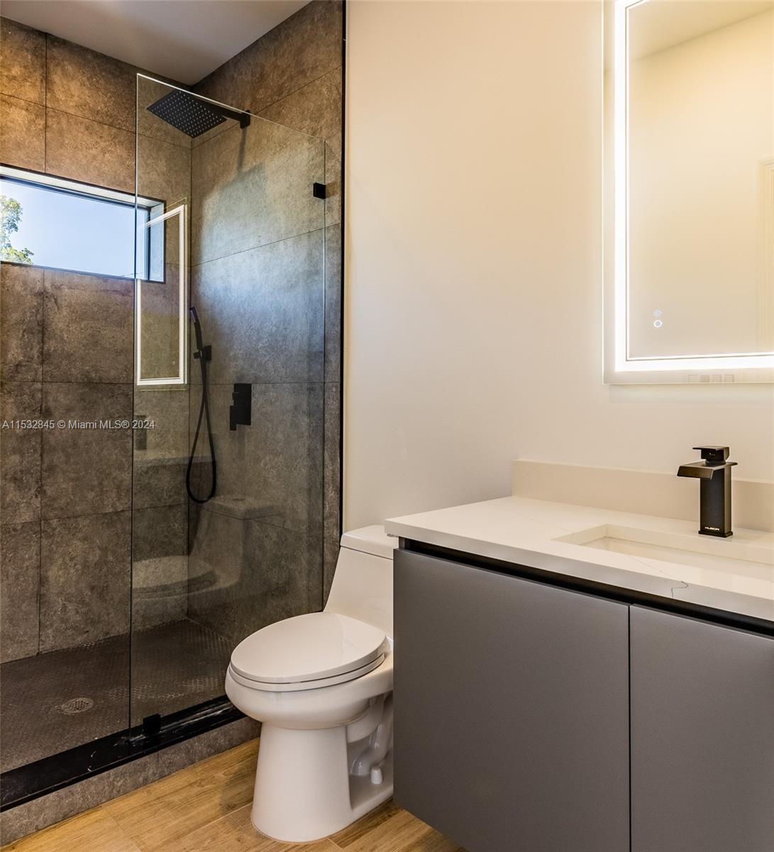 913 15th St, Fort Lauderdale, FL, 33304 United States, 4 Bedrooms Bedrooms, ,3 BathroomsBathrooms,Residential,For Sale,15th St,A11532845