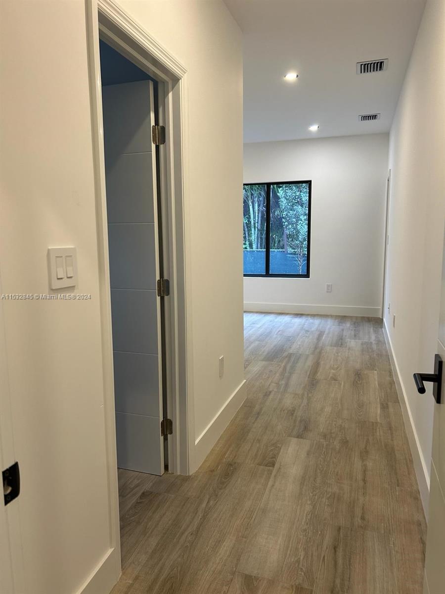 913 15th St, Fort Lauderdale, FL, 33304 United States, 4 Bedrooms Bedrooms, ,3 BathroomsBathrooms,Residential,For Sale,15th St,A11532845