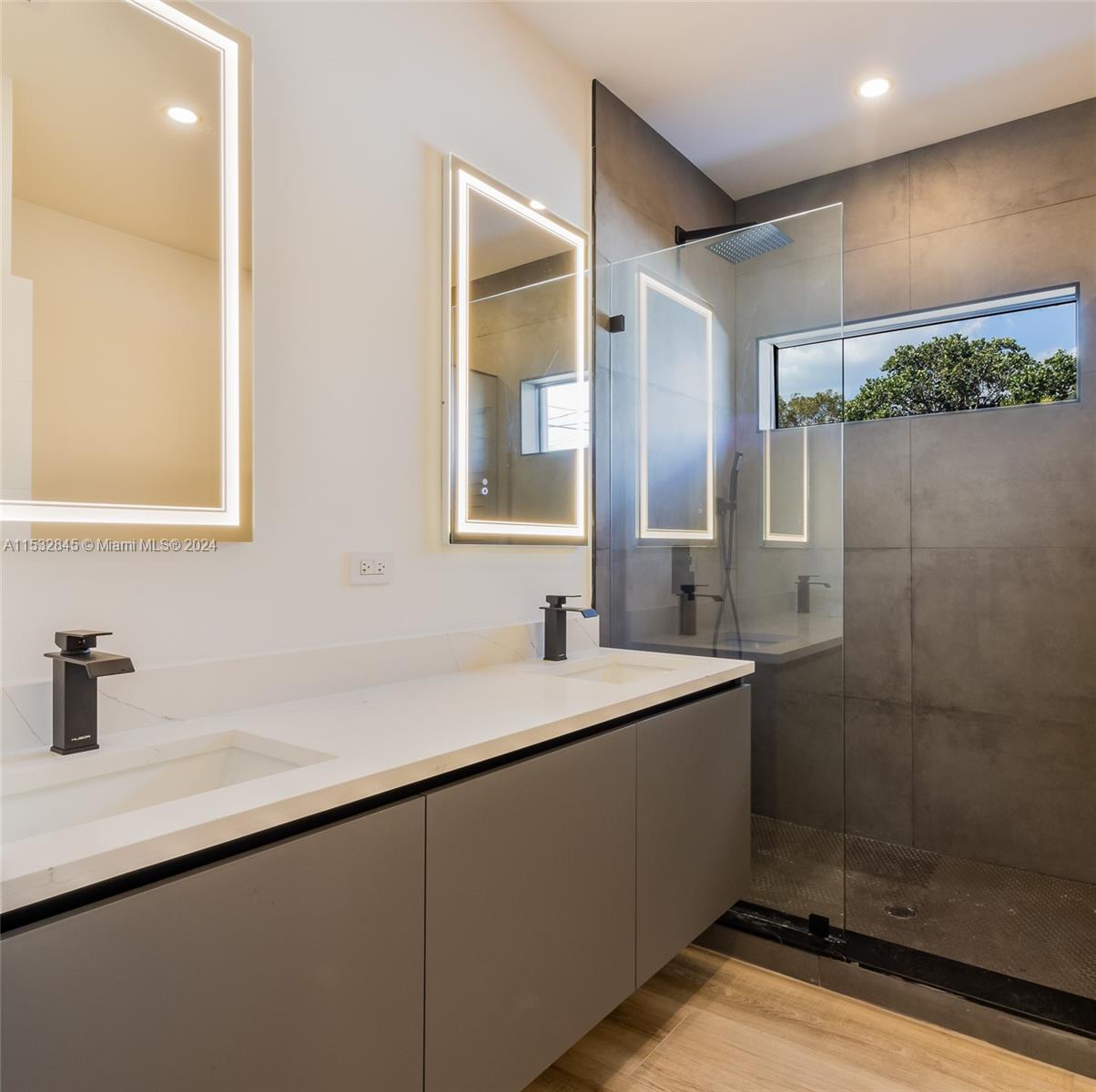 913 15th St, Fort Lauderdale, FL, 33304 United States, 4 Bedrooms Bedrooms, ,3 BathroomsBathrooms,Residential,For Sale,15th St,A11532845