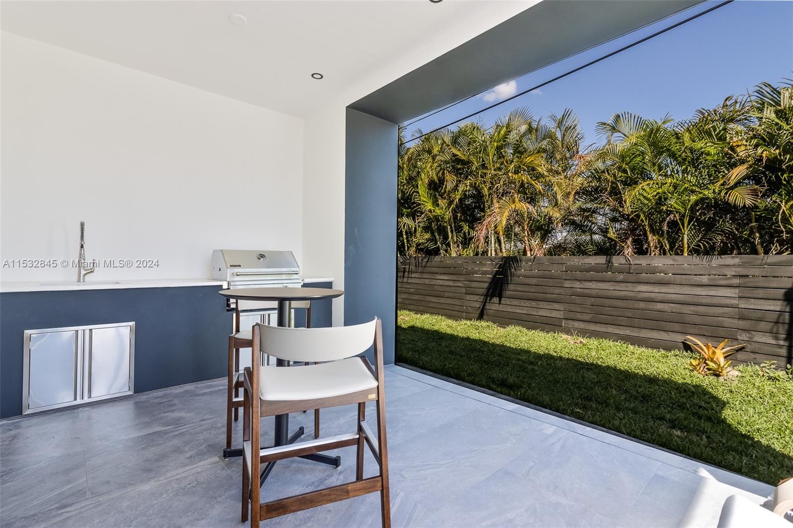 913 15th St, Fort Lauderdale, FL, 33304 United States, 4 Bedrooms Bedrooms, ,3 BathroomsBathrooms,Residential,For Sale,15th St,A11532845