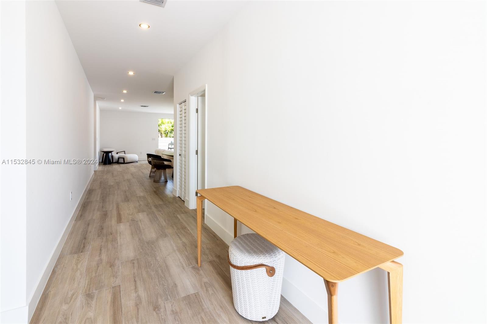 913 15th St, Fort Lauderdale, FL, 33304 United States, 4 Bedrooms Bedrooms, ,3 BathroomsBathrooms,Residential,For Sale,15th St,A11532845