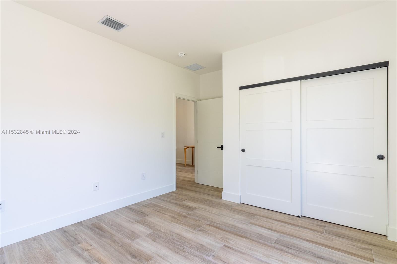 913 15th St, Fort Lauderdale, FL, 33304 United States, 4 Bedrooms Bedrooms, ,3 BathroomsBathrooms,Residential,For Sale,15th St,A11532845