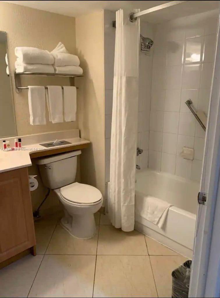 19201 Collins Ave, Sunny Isles Beach, FL, 33160 United States, ,1 BathroomBathrooms,Residential,For Sale,Collins Ave,A11526949