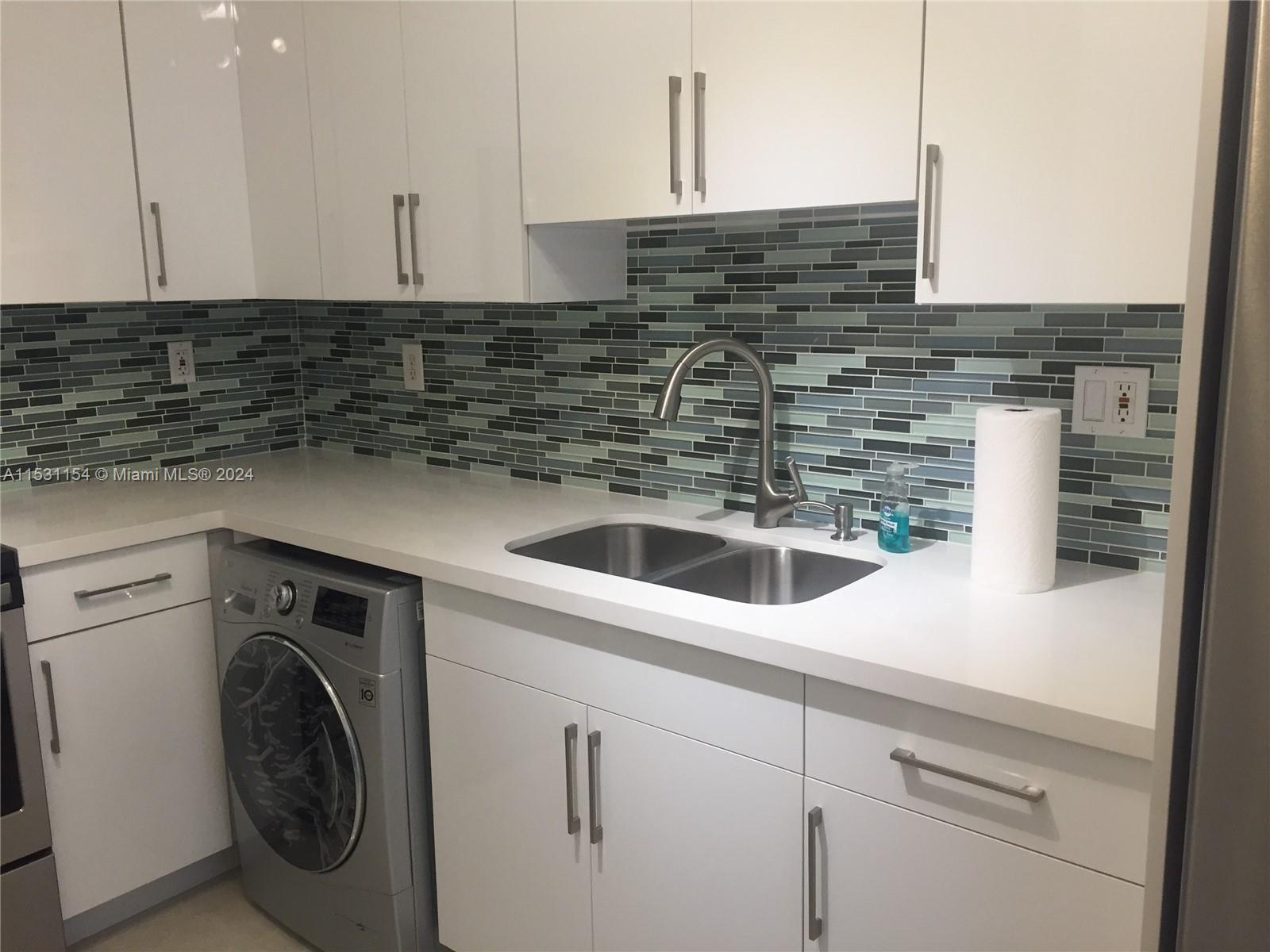 2501 S Ocean Dr 438, Hollywood, Florida 33019, 1 Bedroom Bedrooms, ,1 BathroomBathrooms,Residential,For Sale,2501 S Ocean Dr 438,A11531154