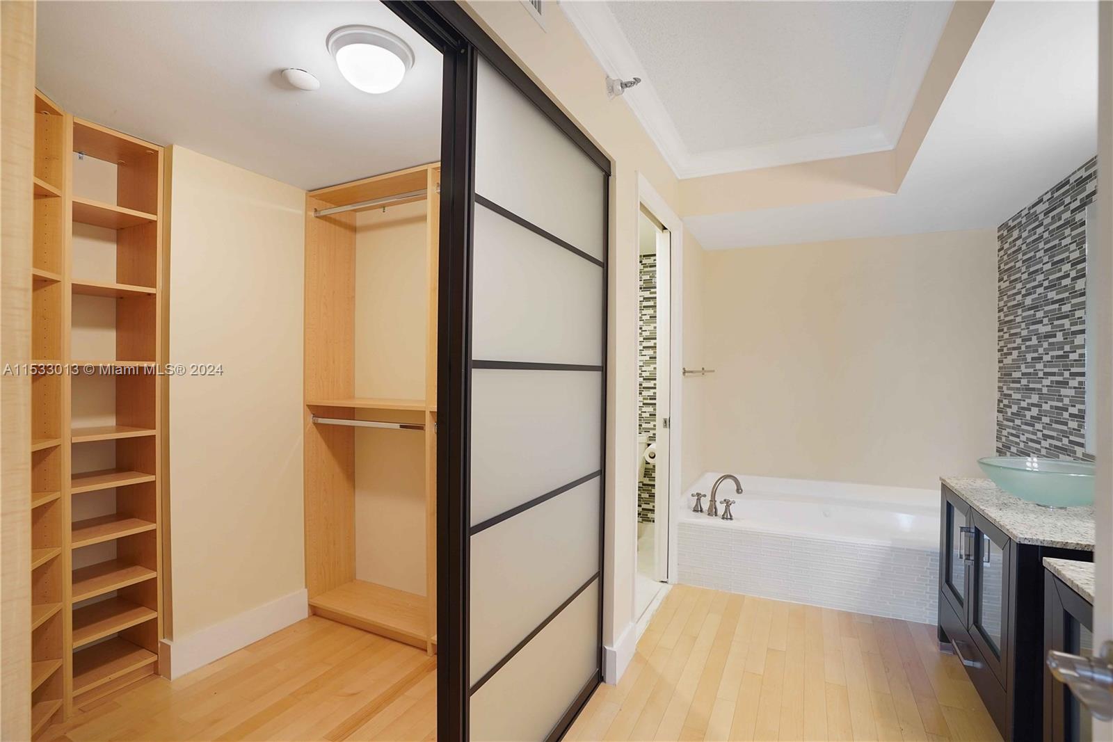 3500 Mystic Pointe Dr 402, Aventura, Florida 33180, 2 Bedrooms Bedrooms, ,2 BathroomsBathrooms,Residentiallease,For Rent,3500 Mystic Pointe Dr 402,A11533013