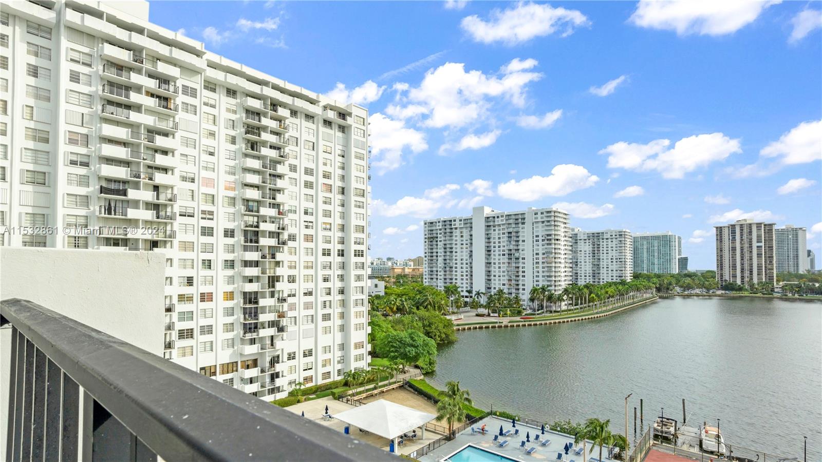 2750 183rd, Aventura, FL, 33160 United States, 2 Bedrooms Bedrooms, ,2 BathroomsBathrooms,Residential,For Sale,183rd,A11532861