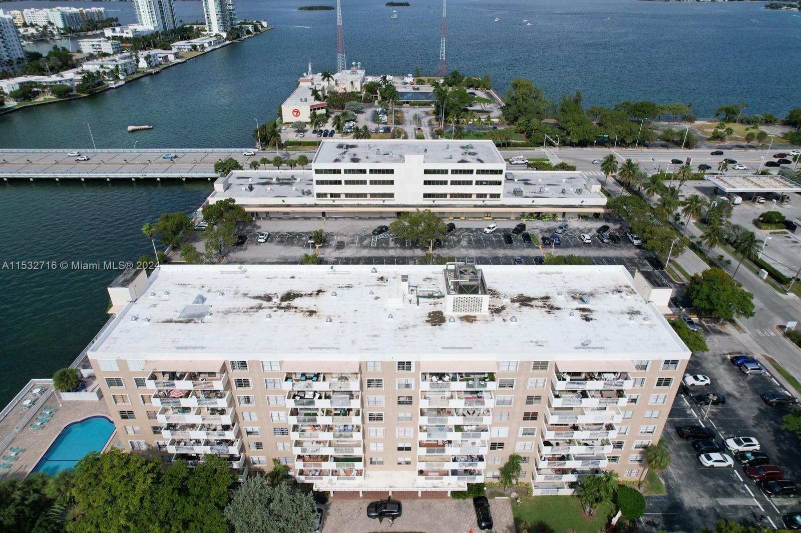 1455 N Treasure Dr 4E, North Bay Village, Florida 33141, 1 Bedroom Bedrooms, ,1 BathroomBathrooms,Residentiallease,For Rent,1455 N Treasure Dr 4E,A11532716