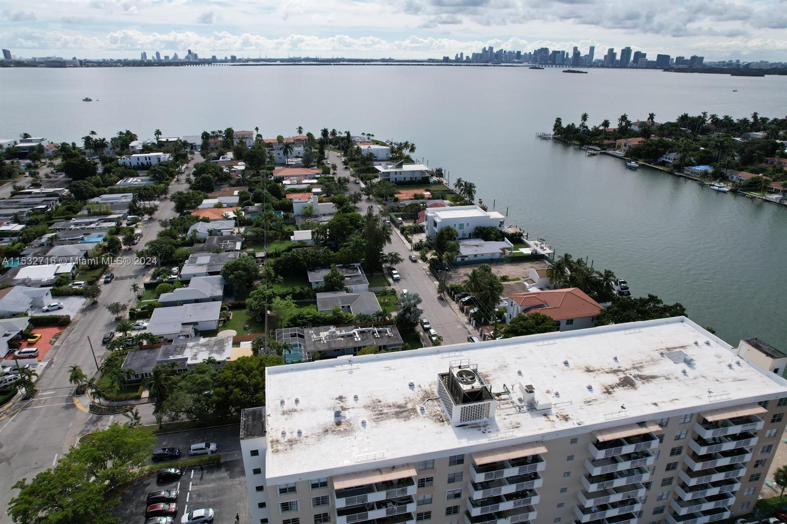 1455 N Treasure Dr 4E, North Bay Village, Florida 33141, 1 Bedroom Bedrooms, ,1 BathroomBathrooms,Residentiallease,For Rent,1455 N Treasure Dr 4E,A11532716