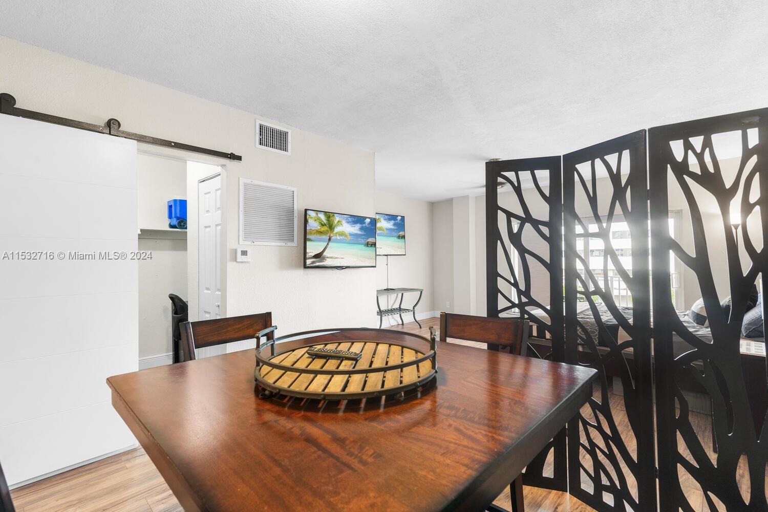 1455 N Treasure Dr 4E, North Bay Village, Florida 33141, 1 Bedroom Bedrooms, ,1 BathroomBathrooms,Residentiallease,For Rent,1455 N Treasure Dr 4E,A11532716