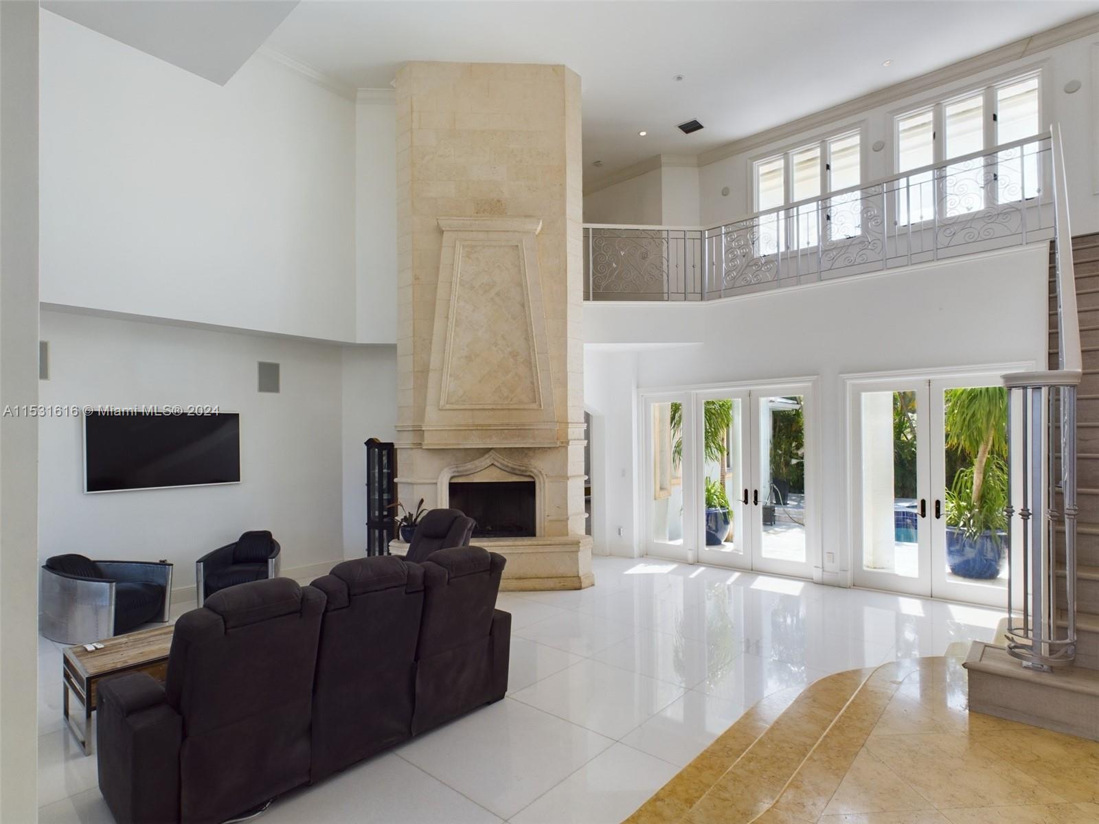 928 Tyler St, Hollywood, Florida 33019, 5 Bedrooms Bedrooms, ,5 BathroomsBathrooms,Residential,For Sale,928 Tyler St,A11531616