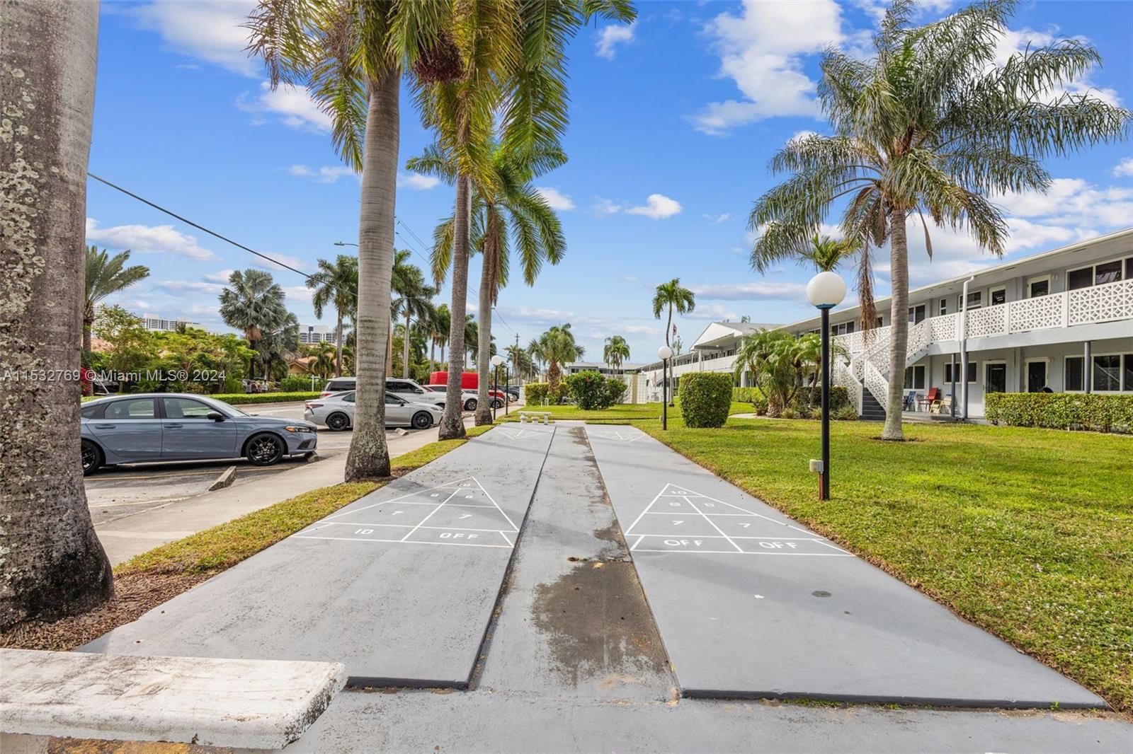 600 Layne Blvd 130, Hallandale Beach, Florida 33009, 1 Bedroom Bedrooms, ,1 BathroomBathrooms,Residentiallease,For Rent,600 Layne Blvd 130,A11532769