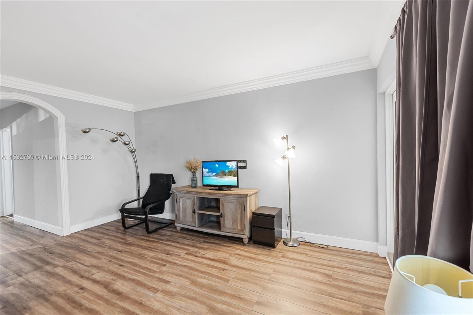 600 Layne Blvd 130, Hallandale Beach, Florida 33009, 1 Bedroom Bedrooms, ,1 BathroomBathrooms,Residentiallease,For Rent,600 Layne Blvd 130,A11532769