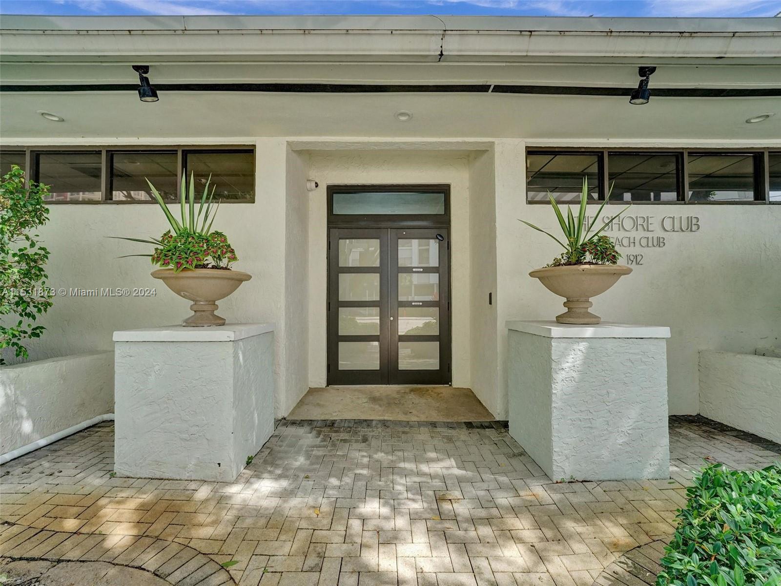 1901 Ocean Blvd, Fort Lauderdale, FL, 33305 United States, 2 Bedrooms Bedrooms, ,2 BathroomsBathrooms,Residential,For Sale,Ocean Blvd,A11531873