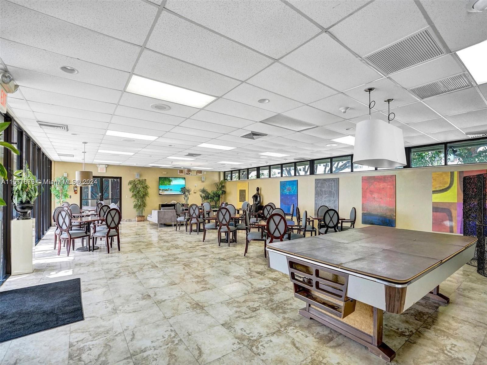 1901 N Ocean Blvd 3B, Fort Lauderdale, Florida 33305, 2 Bedrooms Bedrooms, ,2 BathroomsBathrooms,Residential,For Sale,1901 N Ocean Blvd 3B,A11531873