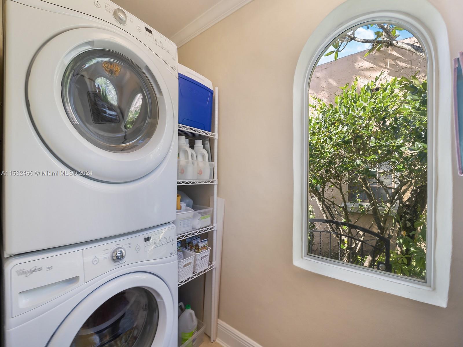 1132 Castile Ave, Coral Gables, Florida 33134, 2 Bedrooms Bedrooms, ,1 BathroomBathrooms,Residentiallease,For Rent,1132 Castile Ave,A11532466