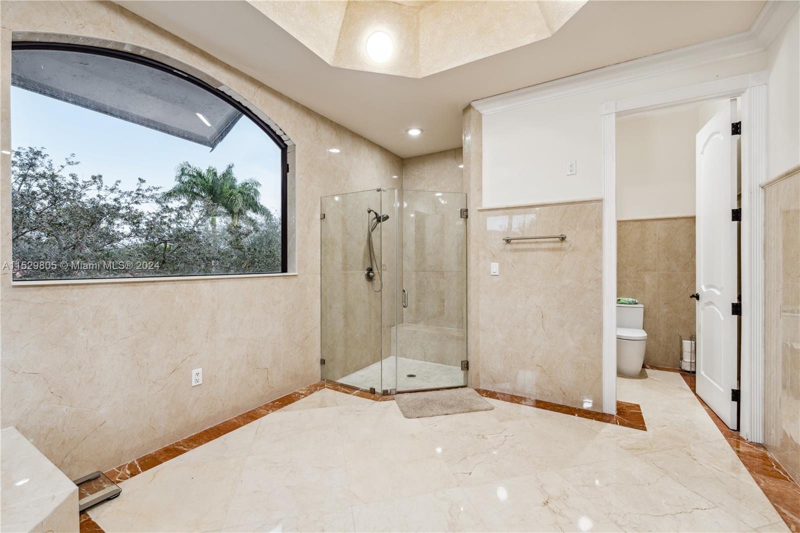 8200 163rd St, Miami Lakes, FL, 33016 United States, 4 Bedrooms Bedrooms, ,4 BathroomsBathrooms,Residential,For Sale,163rd St,A11529805