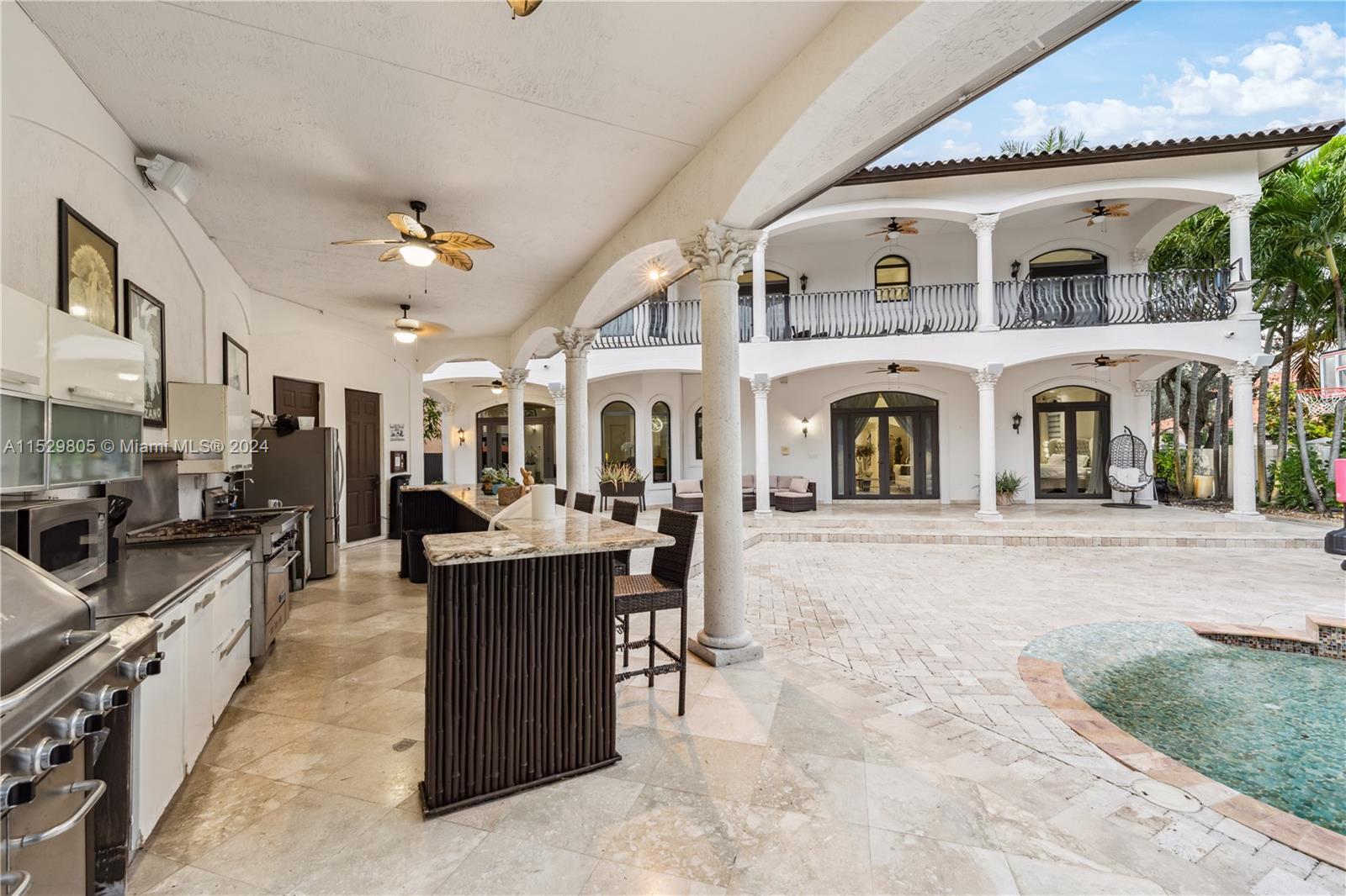 8200 163rd St, Miami Lakes, FL, 33016 United States, 4 Bedrooms Bedrooms, ,4 BathroomsBathrooms,Residential,For Sale,163rd St,A11529805