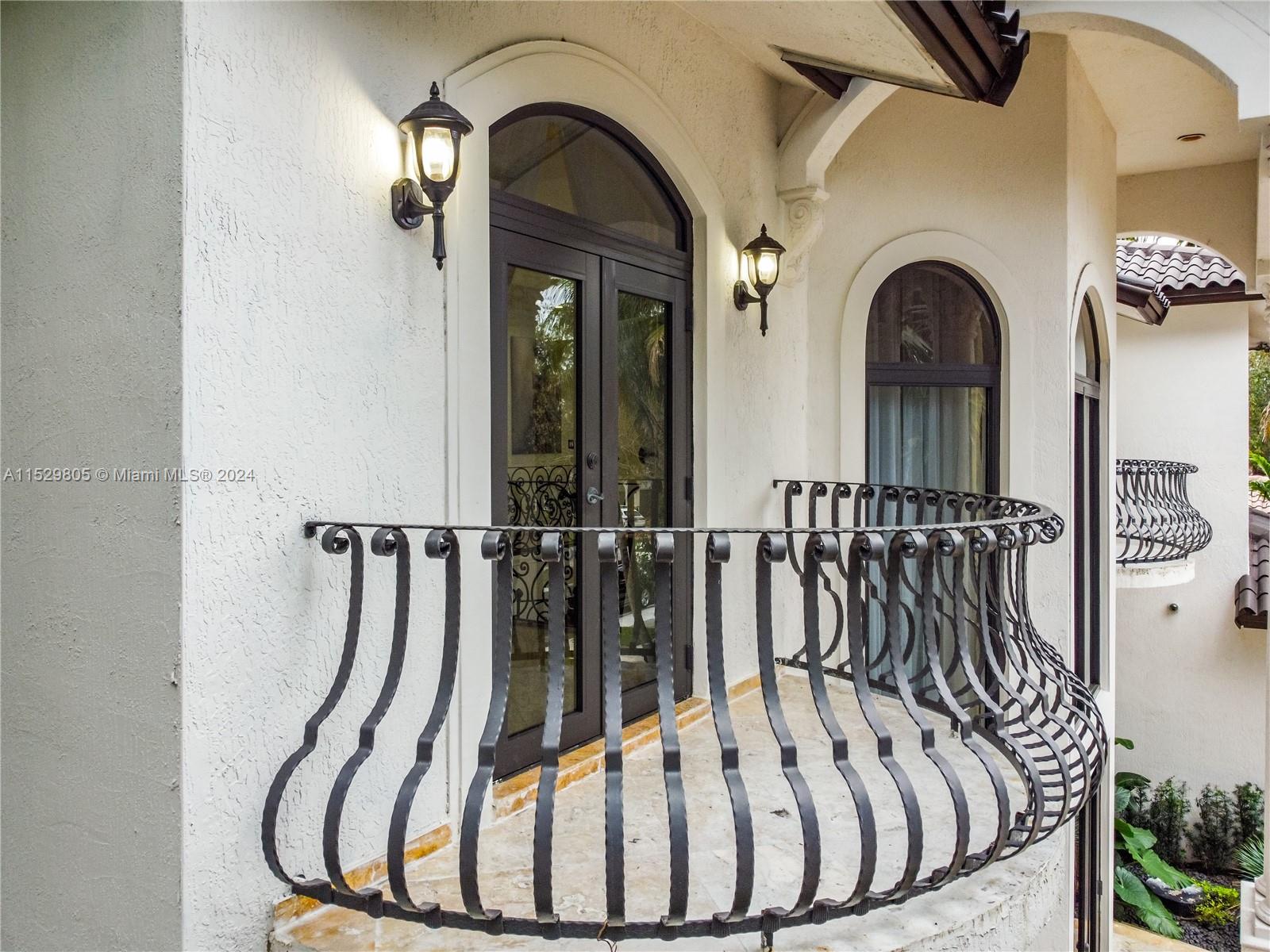 8200 163rd St, Miami Lakes, FL, 33016 United States, 4 Bedrooms Bedrooms, ,4 BathroomsBathrooms,Residential,For Sale,163rd St,A11529805