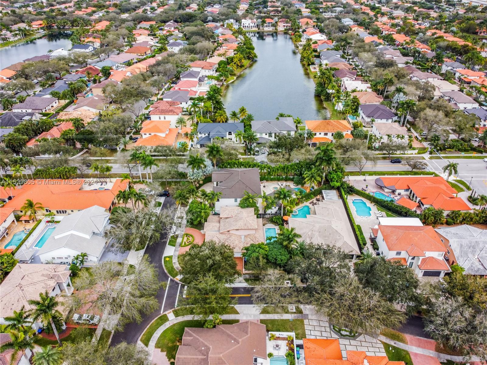 8200 163rd St, Miami Lakes, FL, 33016 United States, 4 Bedrooms Bedrooms, ,4 BathroomsBathrooms,Residential,For Sale,163rd St,A11529805