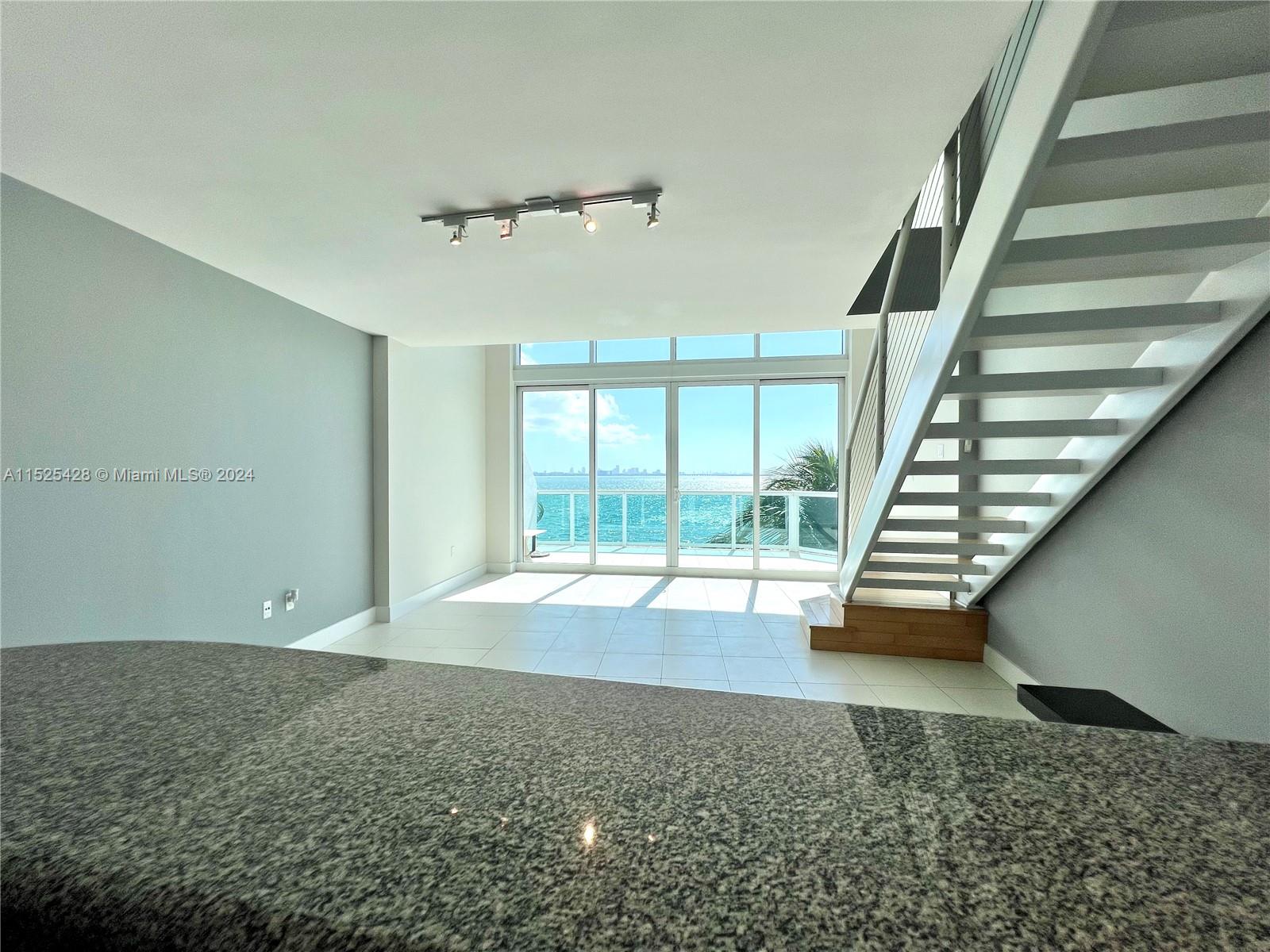 2000 Bay Dr 409, Miami Beach, Florida 33141, 2 Bedrooms Bedrooms, ,2 BathroomsBathrooms,Residentiallease,For Rent,2000 Bay Dr 409,A11525428