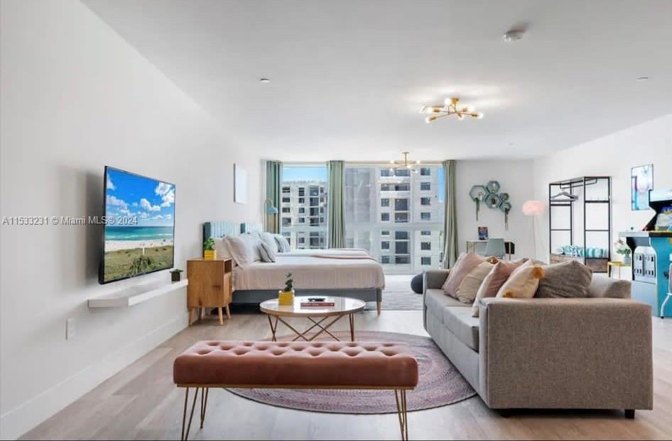 Miami, FL, 33180 United States, ,1 BathroomBathrooms,Residential,For Sale,A11533231