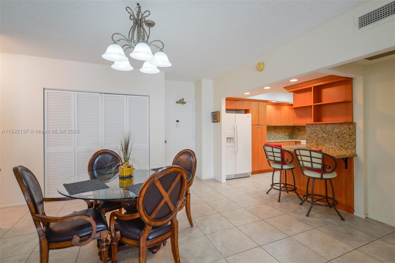 1980 S Ocean Dr 3A, Hallandale Beach, Florida 33009, 1 Bedroom Bedrooms, ,1 BathroomBathrooms,Residential,For Sale,1980 S Ocean Dr 3A,A11532137