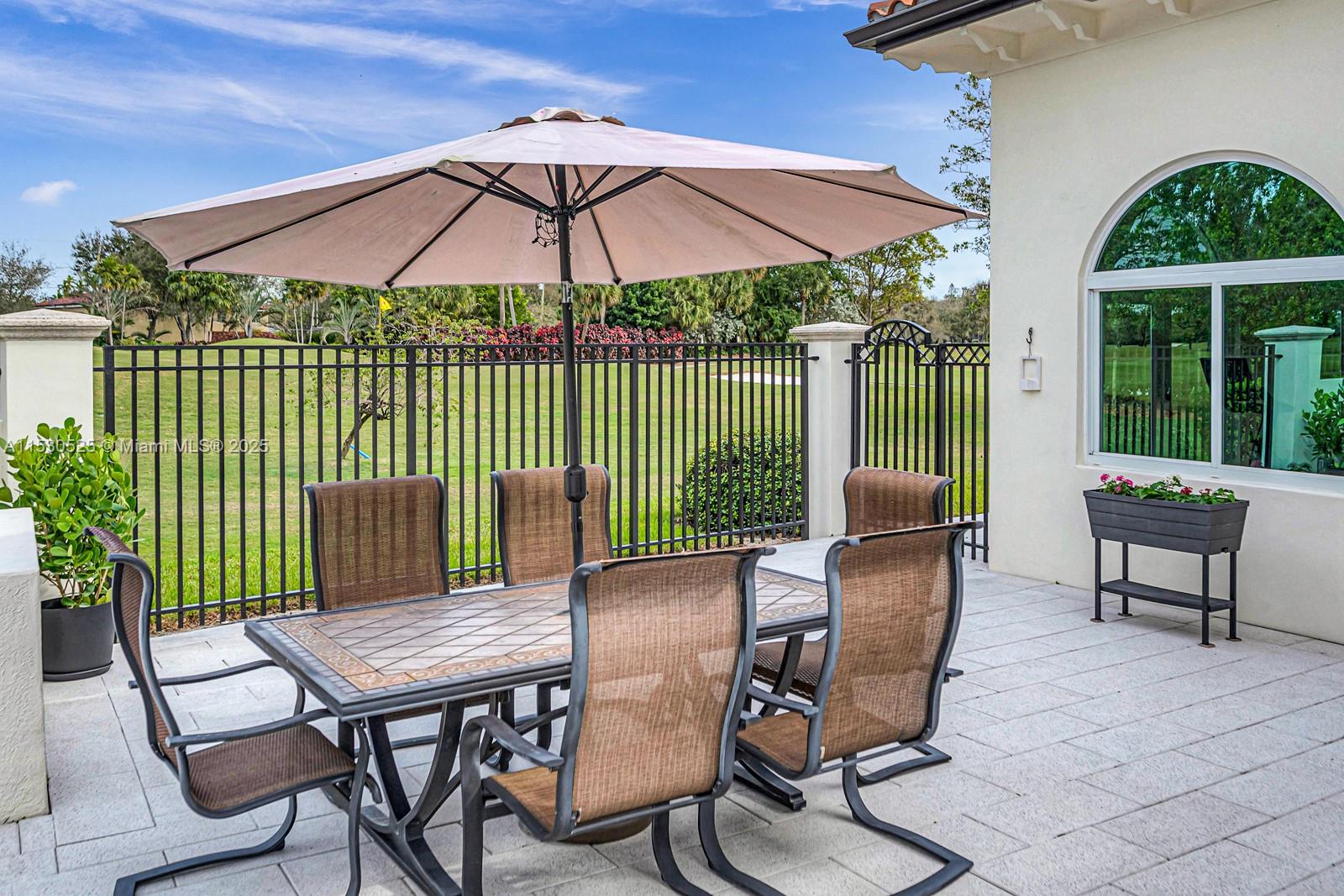 4001 Santa Maria St, Coral Gables, FL, 33146 United States, 5 Bedrooms Bedrooms, ,4 BathroomsBathrooms,Residential,For Sale,Santa Maria St,A11530525