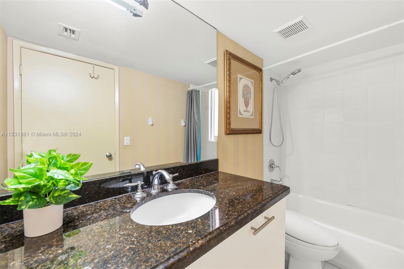 3300 NE 191 ST 1512, Aventura, Florida 33180, 2 Bedrooms Bedrooms, ,2 BathroomsBathrooms,Residential,For Sale,3300 NE 191 ST 1512,A11531981