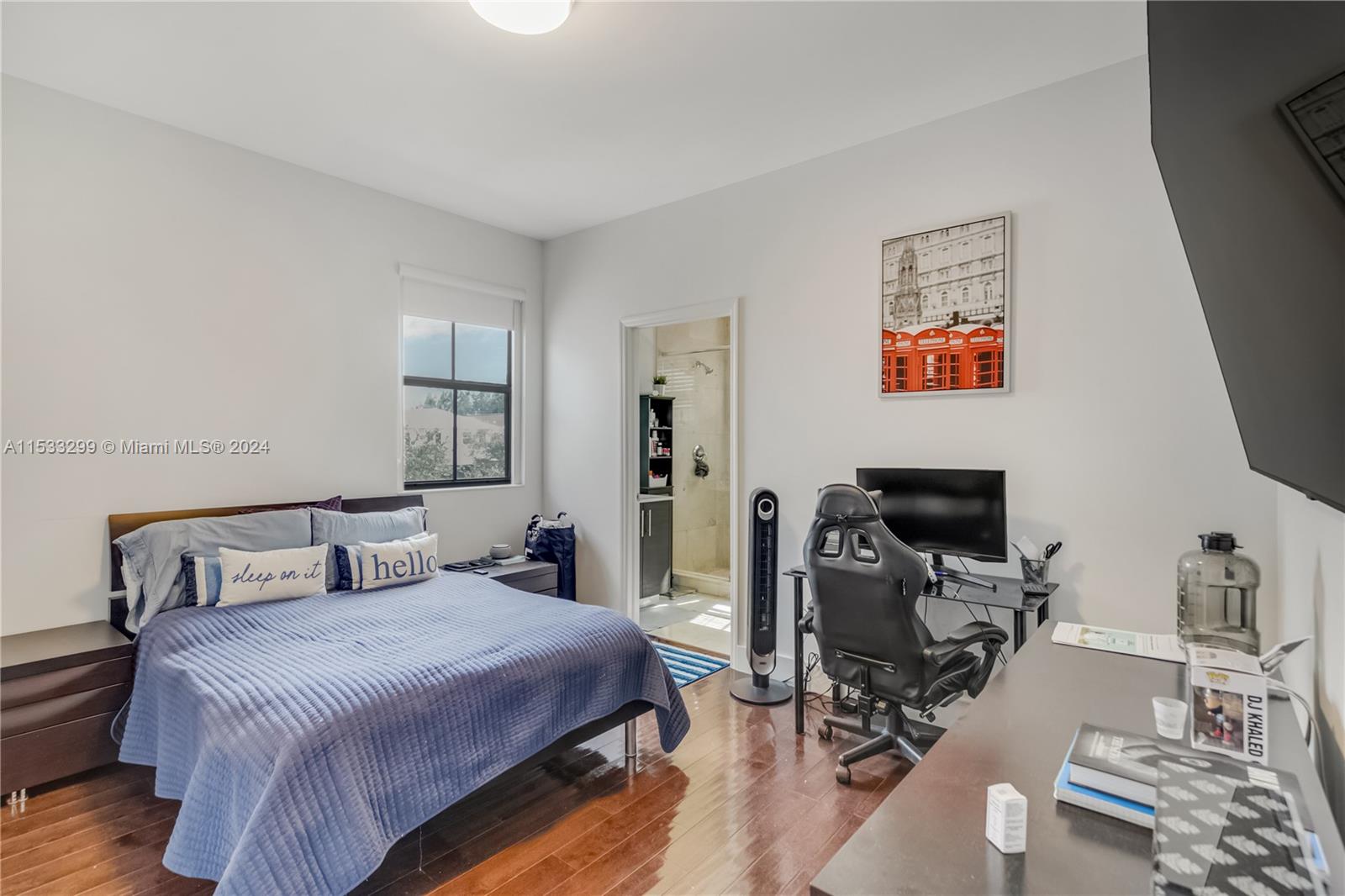 10463 NW 70th Ln, Doral, Florida 33178, 5 Bedrooms Bedrooms, ,5 BathroomsBathrooms,Residential,For Sale,10463 NW 70th Ln,A11533299