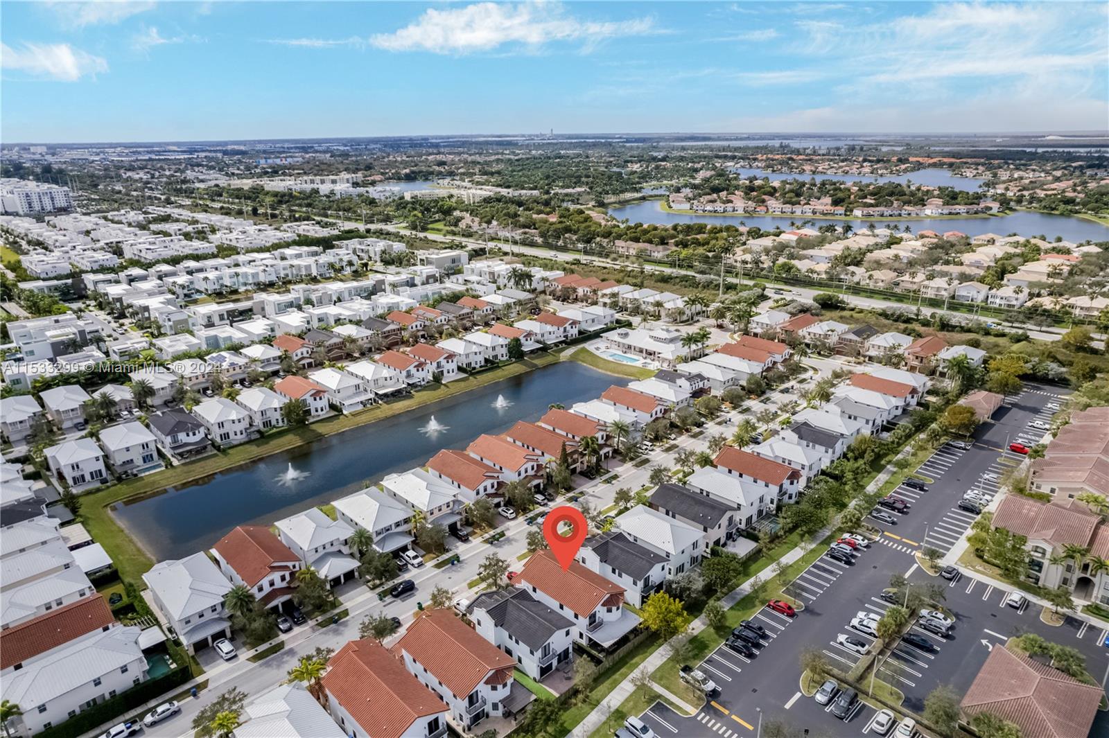 10463 NW 70th Ln, Doral, Florida 33178, 5 Bedrooms Bedrooms, ,5 BathroomsBathrooms,Residential,For Sale,10463 NW 70th Ln,A11533299