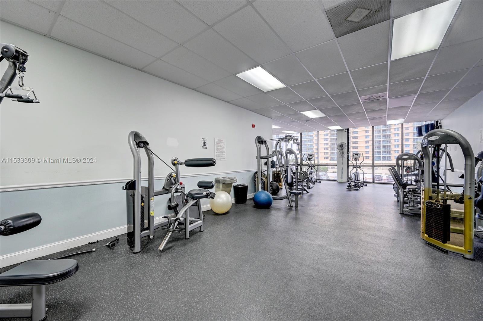 2401 S Ocean Dr 1906, Hollywood, Florida 33019, 1 Bedroom Bedrooms, ,1 BathroomBathrooms,Residentiallease,For Rent,2401 S Ocean Dr 1906,A11533309