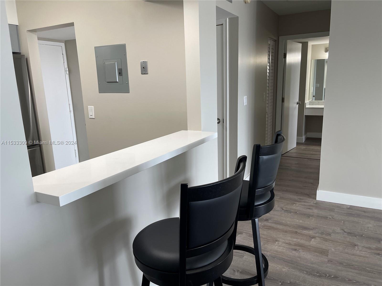 2401 S Ocean Dr 1906, Hollywood, Florida 33019, 1 Bedroom Bedrooms, ,1 BathroomBathrooms,Residentiallease,For Rent,2401 S Ocean Dr 1906,A11533309