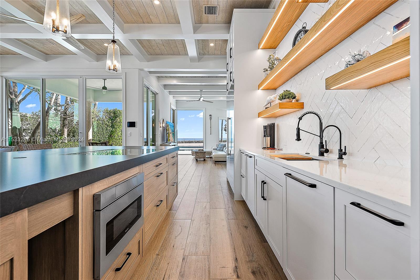 708 Ocean Dr, Juno Beach, FL, 33408 United States, 4 Bedrooms Bedrooms, ,3 BathroomsBathrooms,Residential,For Sale,Ocean Dr,A11533215