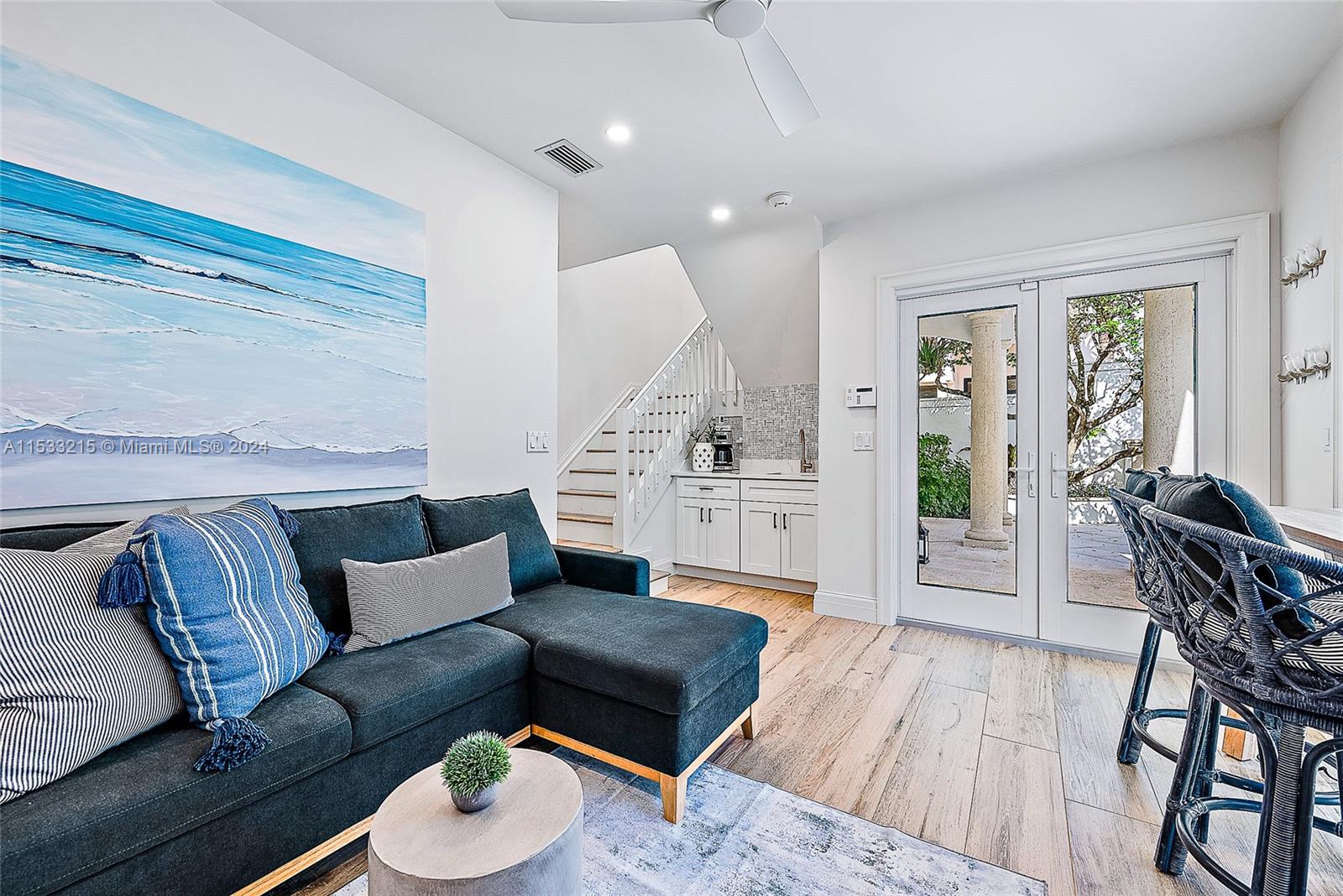 708 Ocean Dr, Juno Beach, FL, 33408 United States, 4 Bedrooms Bedrooms, ,3 BathroomsBathrooms,Residential,For Sale,Ocean Dr,A11533215