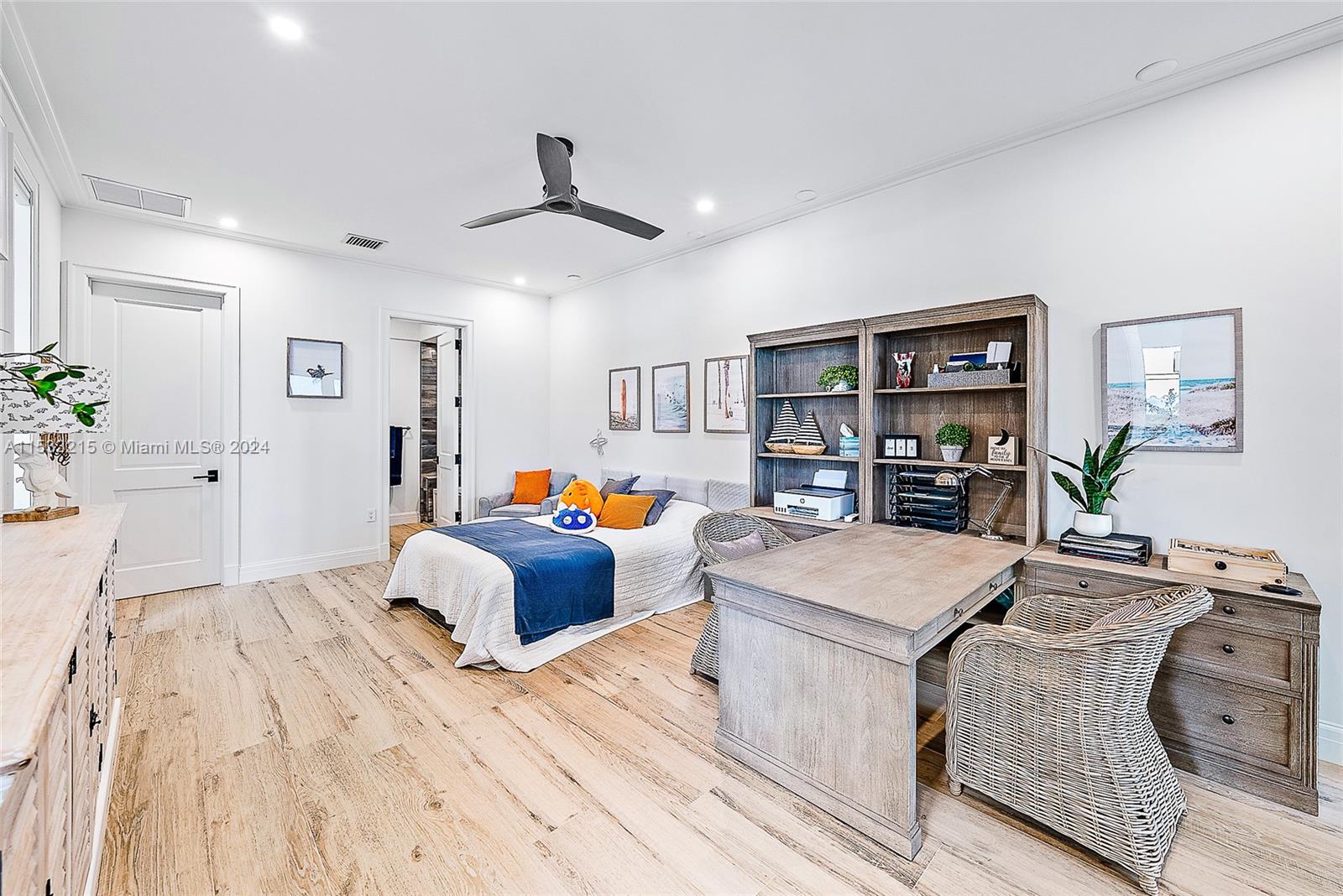 708 Ocean Dr, Juno Beach, FL, 33408 United States, 4 Bedrooms Bedrooms, ,3 BathroomsBathrooms,Residential,For Sale,Ocean Dr,A11533215