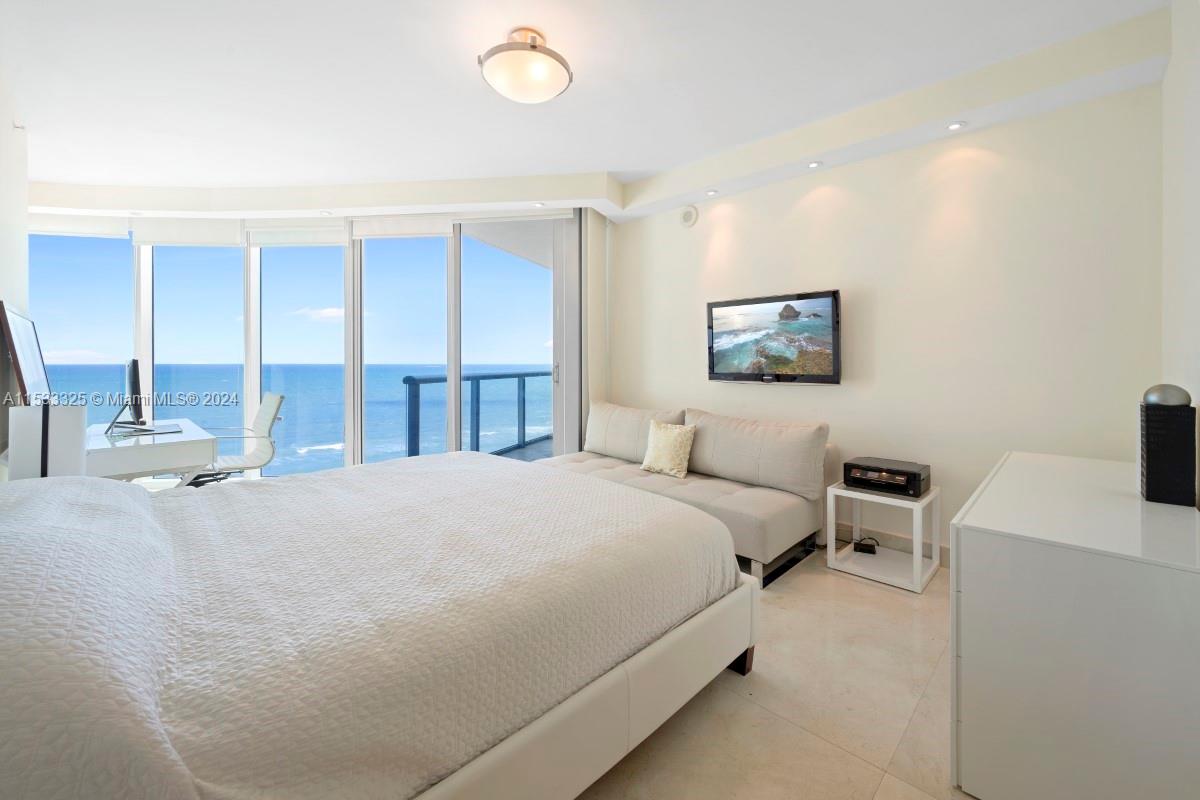17001 Collins Ave, Sunny Isles Beach, FL, 33160 United States, 3 Bedrooms Bedrooms, ,3 BathroomsBathrooms,Residential,For Sale,Collins Ave,A11533325