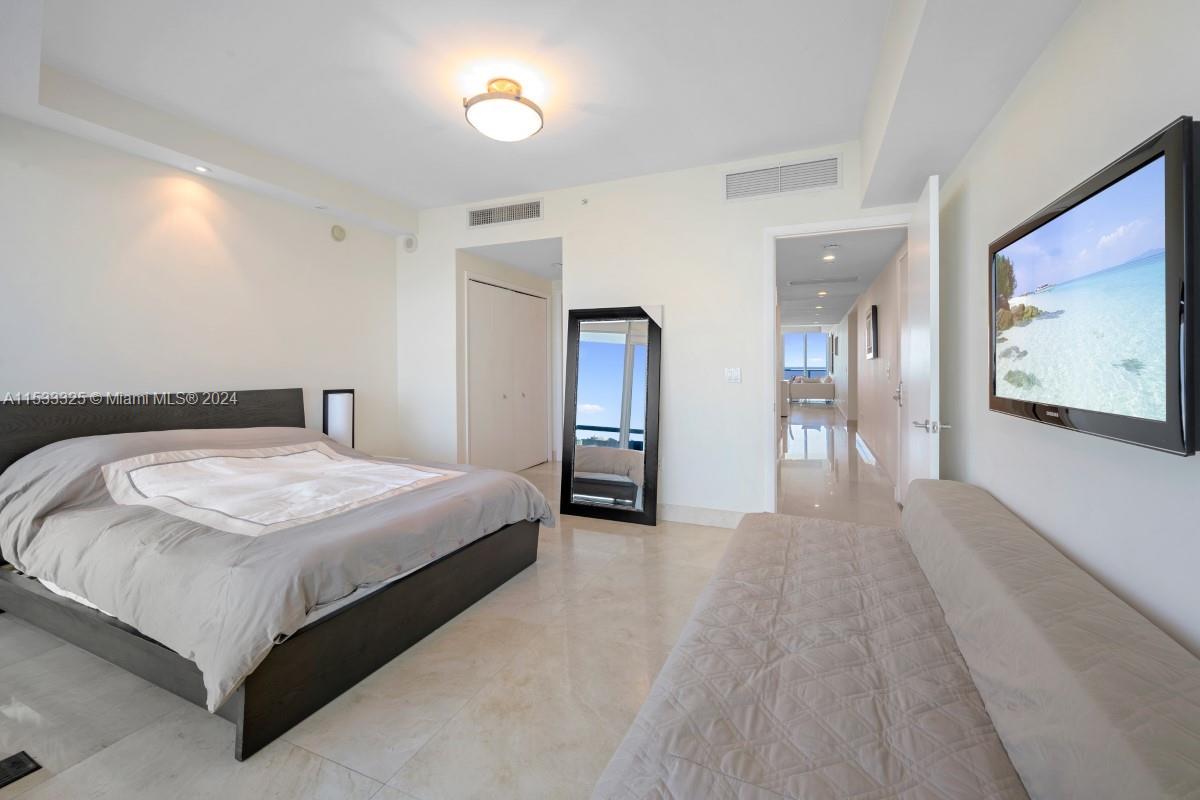 17001 Collins Ave, Sunny Isles Beach, FL, 33160 United States, 3 Bedrooms Bedrooms, ,3 BathroomsBathrooms,Residential,For Sale,Collins Ave,A11533325