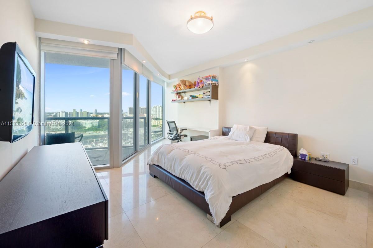 17001 Collins Ave, Sunny Isles Beach, FL, 33160 United States, 3 Bedrooms Bedrooms, ,3 BathroomsBathrooms,Residential,For Sale,Collins Ave,A11533325