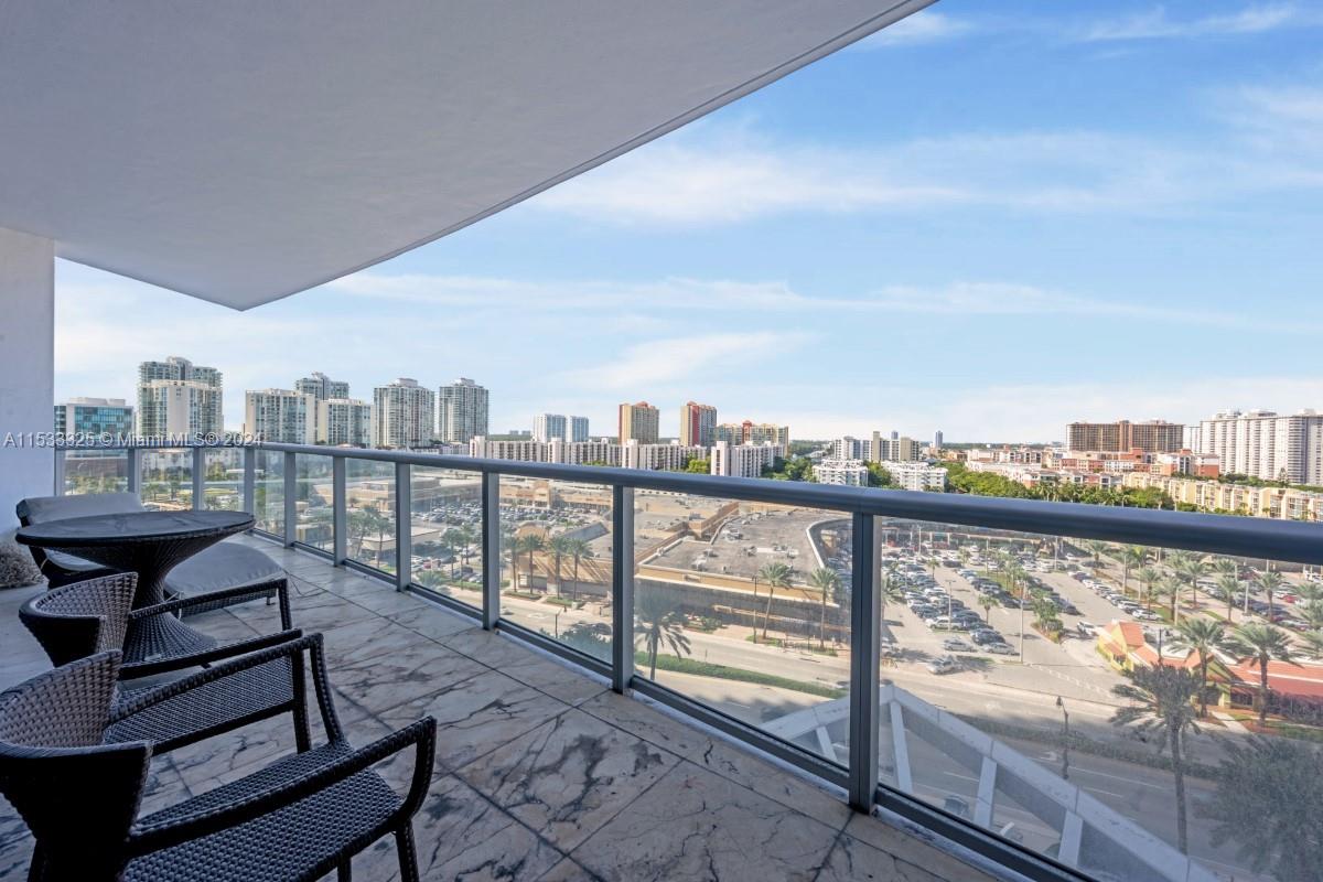 17001 Collins Ave, Sunny Isles Beach, FL, 33160 United States, 3 Bedrooms Bedrooms, ,3 BathroomsBathrooms,Residential,For Sale,Collins Ave,A11533325