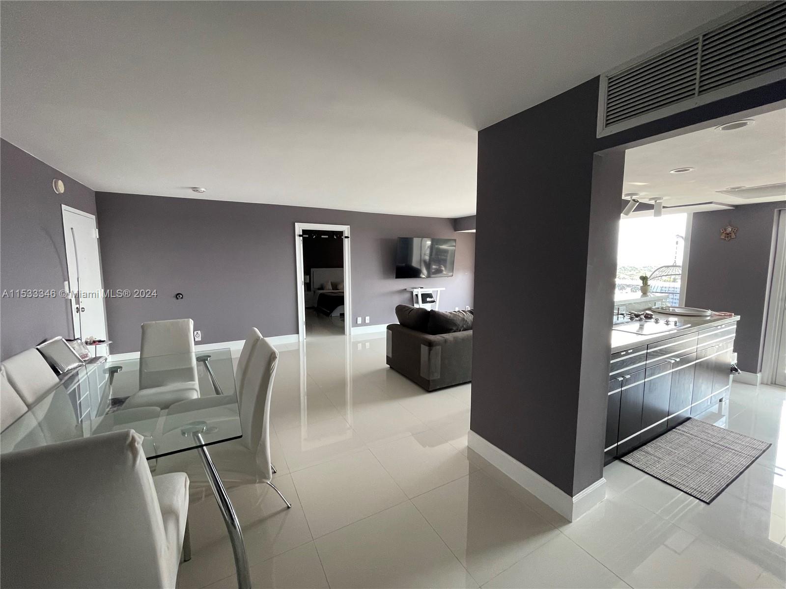 2841 N Ocean Blvd 1505, Fort Lauderdale, Florida 33308, 2 Bedrooms Bedrooms, ,2 BathroomsBathrooms,Residentiallease,For Rent,2841 N Ocean Blvd 1505,A11533346
