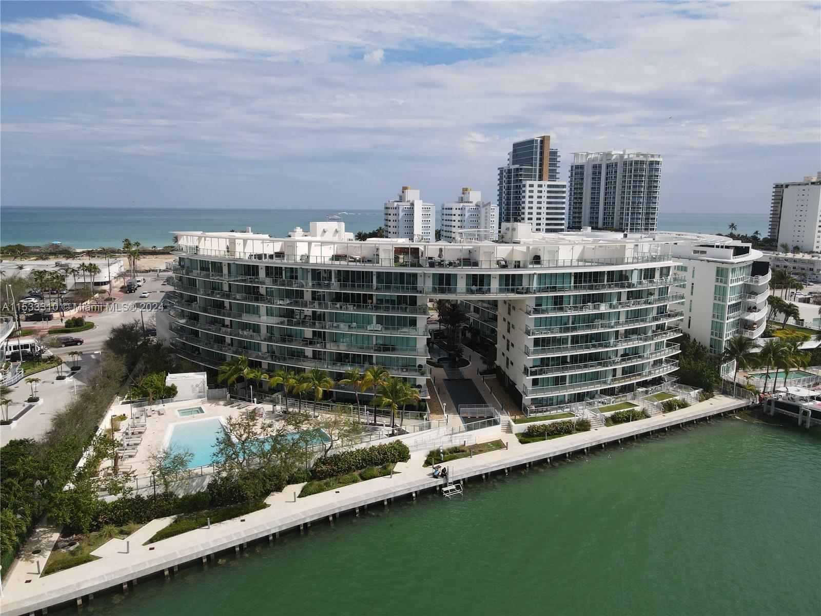 Beautiful penthouse located steps away from the beach .This unit has 3Bedrooms and 3.5 Baths with a nice Intracoastal view. The unit offers high end appliances , featuring a aprox. 920 SF rooftop terrace with a bathtub . Multiple  amenities like  rooftop terraces , fitness center,  business center, sauna, & 24/7 concierge.