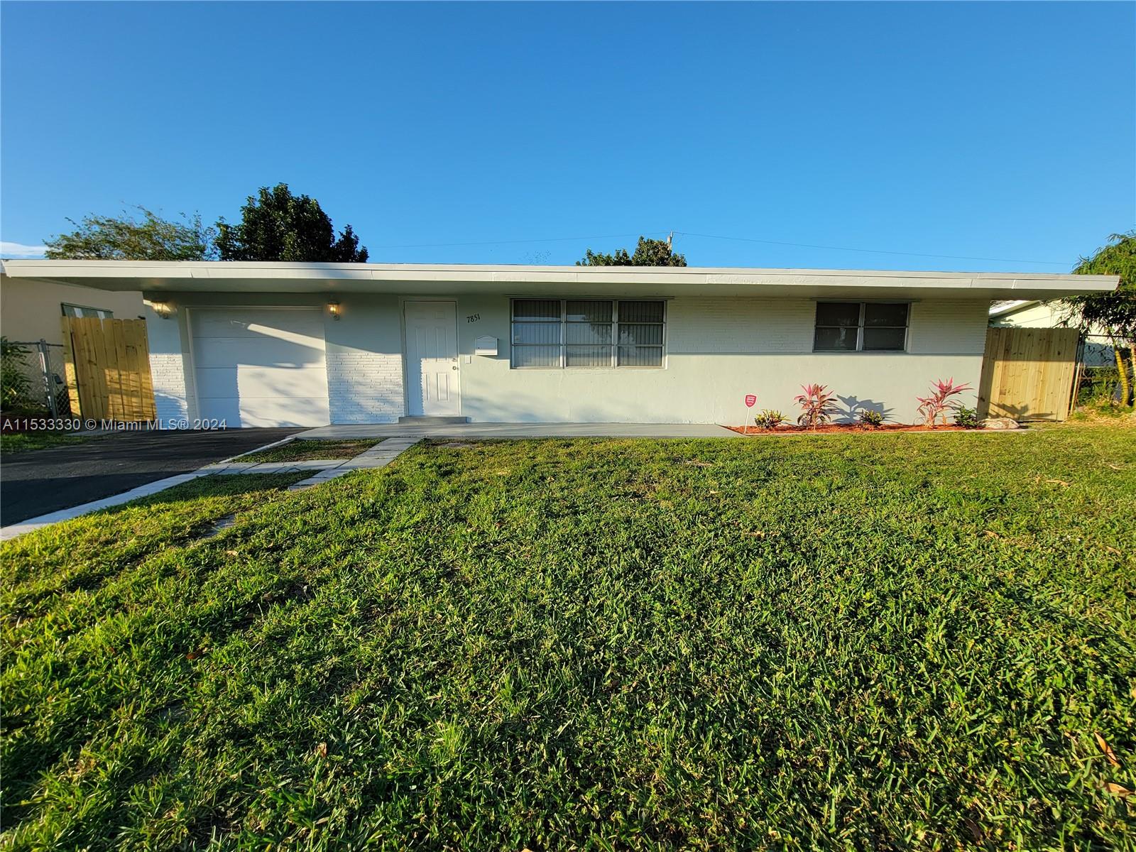 7851 11th St, Pembroke Pines, FL, 33024 United States, 2 Bedrooms Bedrooms, ,1 BathroomBathrooms,Residential,For Sale,11th St,A11533330