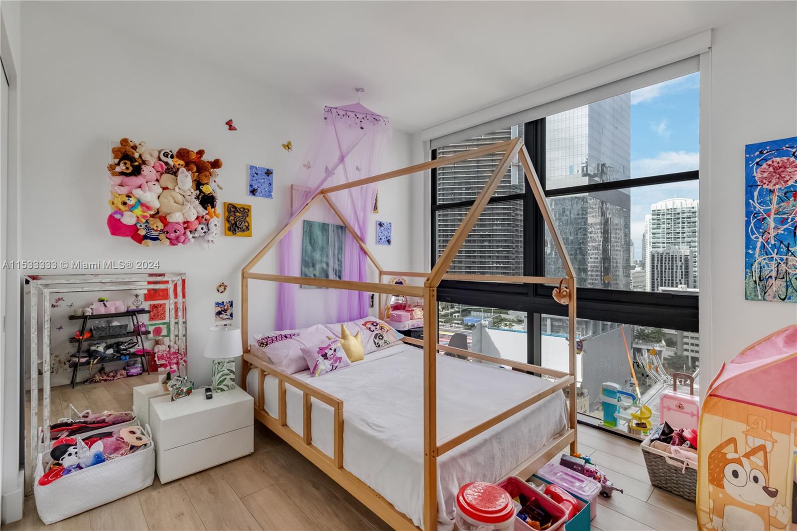 1010 Brickell 2201, Miami, Florida 33131, 3 Bedrooms Bedrooms, ,3 BathroomsBathrooms,Residential,For Sale,1010 Brickell 2201,A11533333