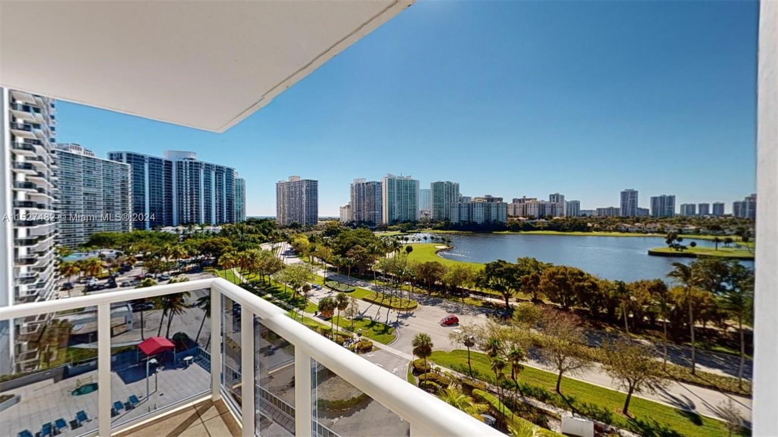 3625 N Country Club Dr #903 For Sale A11527482, FL